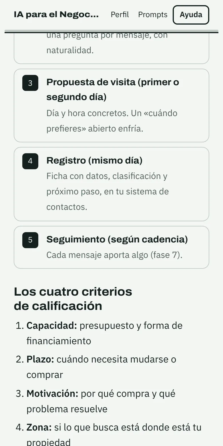 El mismo curso en un celular: los pasos de una conversación con un contacto, en tarjetas.
